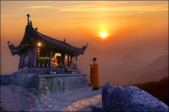 Hoàng hôn Yên Tử