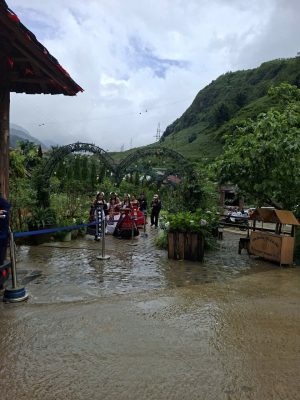 Check-in bản cát cát Sapa