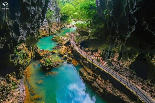 kham phá các khôi thachr nhũ đá vôi