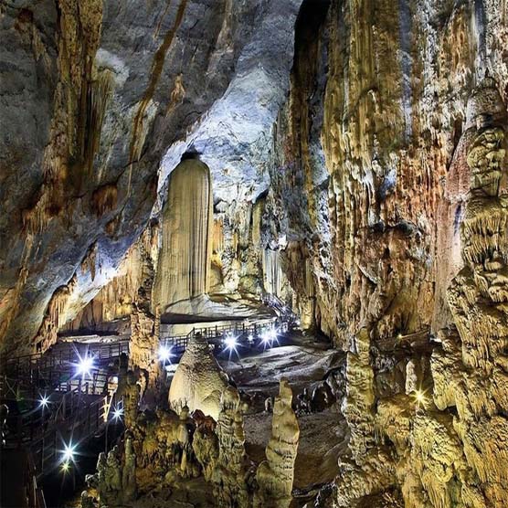 ĐỘNG THIÊN ĐƯỜNG – SÔNG CHÀY HANG TỐI