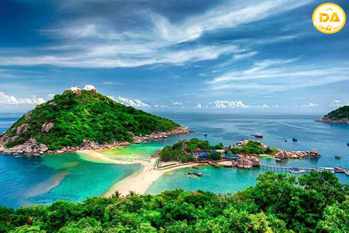 Vịnh Nha Trang một trong nhưng vịnh đẹp nhất trên thế giới