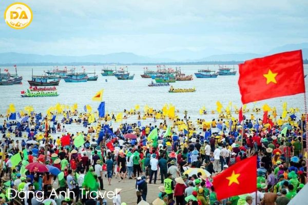 Lễ hội bơi thuyền ở Cảnh Dương