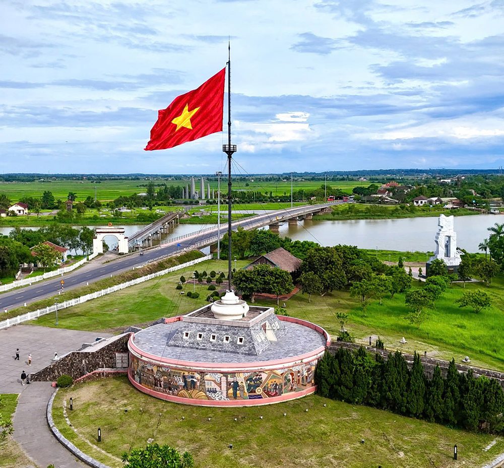 Cầu Hiền Lương - Sông Bến Hải